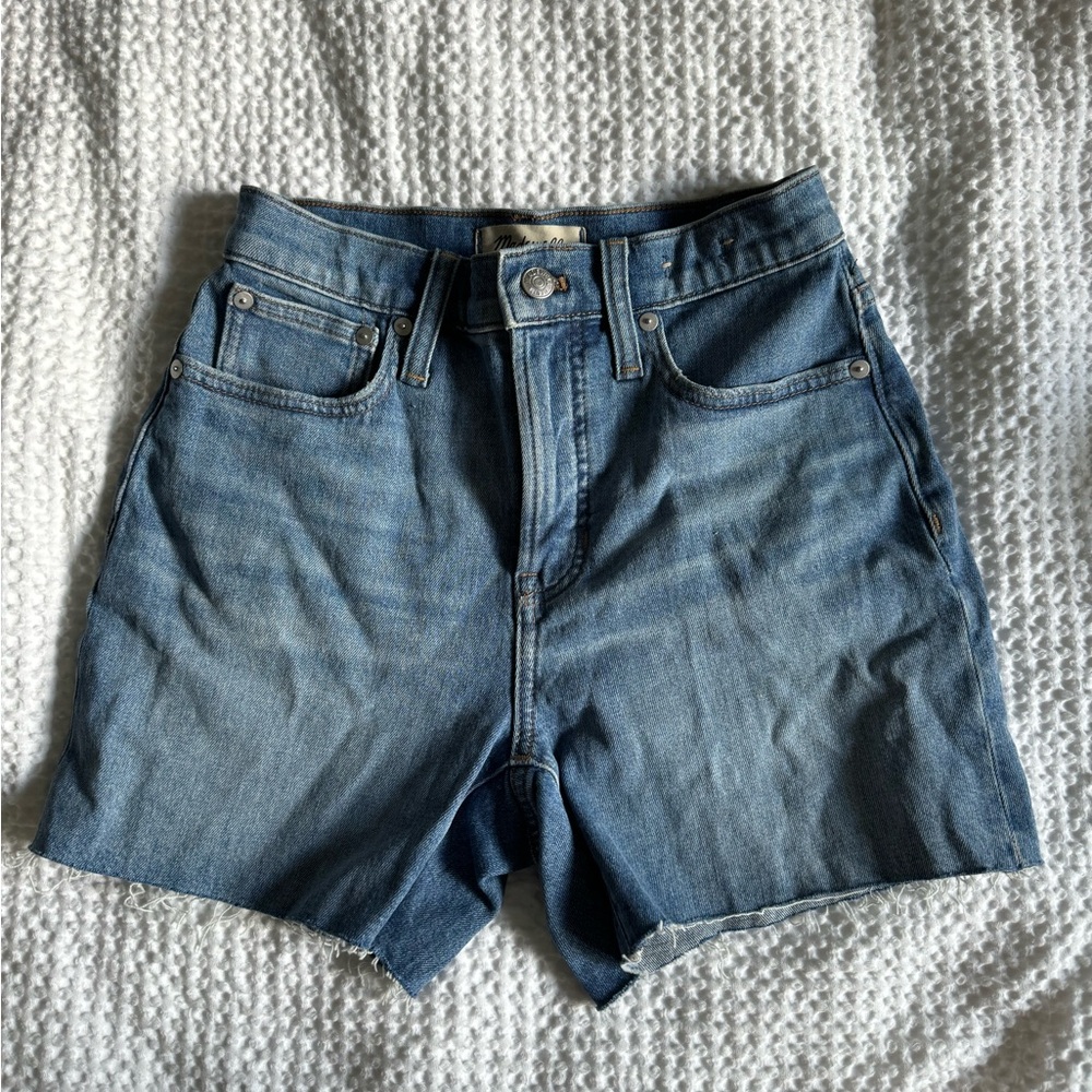 High rise Mid Length Madewell Shorts